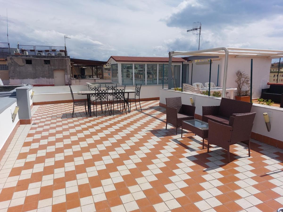 Raggio Di Sole Daire Napoli Dış mekan fotoğraf