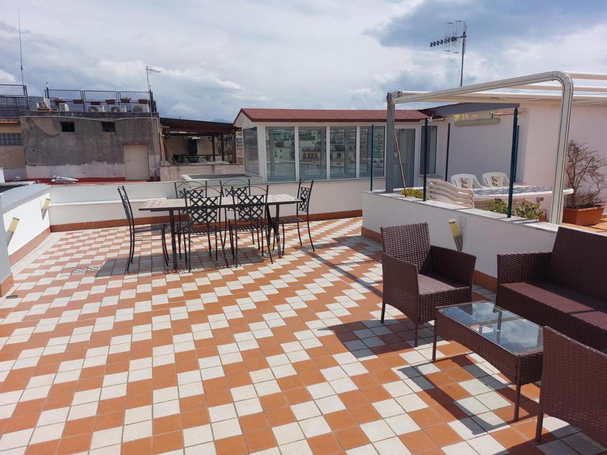 Raggio Di Sole Daire Napoli Dış mekan fotoğraf